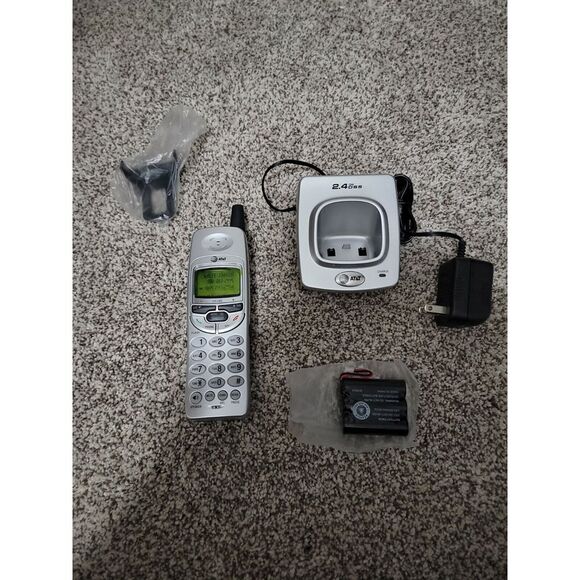 Other - AT&T e2728b‎ 2.4 GHz Replacement hand set and cradle Never used